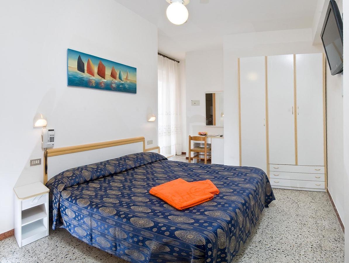 Hotel Venus 리치오네 외부 사진