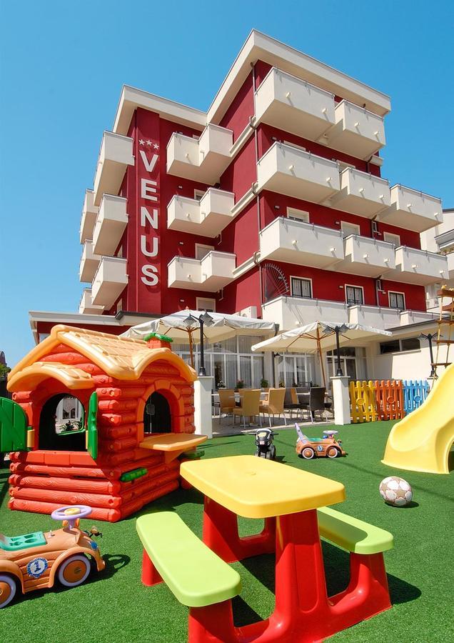 Hotel Venus 리치오네 외부 사진